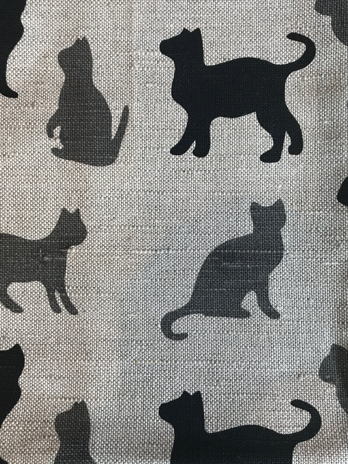 Teatowel Natural Linen/Cotton with Grey and Black Cats in Various Poses Pattern  Teatowel - PasParTou